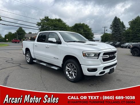 Used 2024 RAM 1500 Laramie AWD/4WD image 7