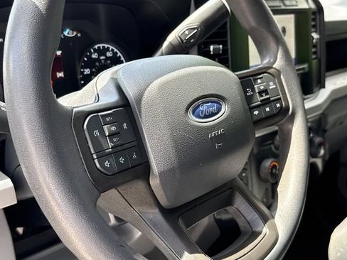 Used 2023 Ford F250 XL w/ STX Appearance Package AWD/4WD image 29