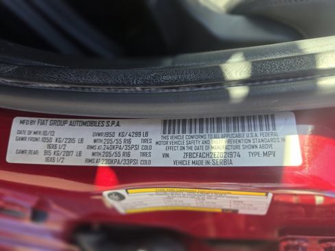 Used 2014 FIAT 500L Lounge image 24