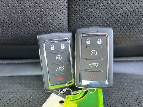 Certified 2025 Jeep Grand Cherokee Altitude image 30