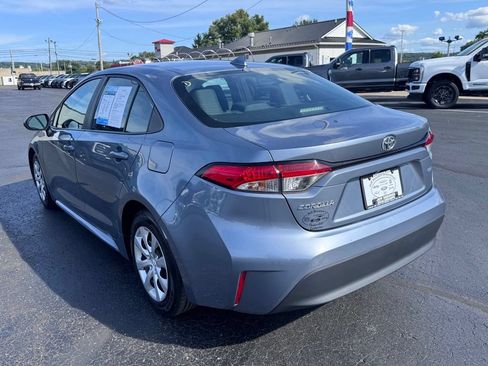 Used 2024 Toyota Corolla LE FWD image 4