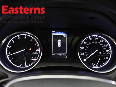 Used 2019 Toyota Camry SE image 18