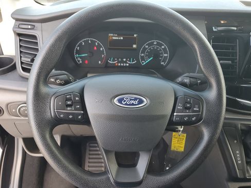 Used 2024 Ford Transit 350 XLT image 22