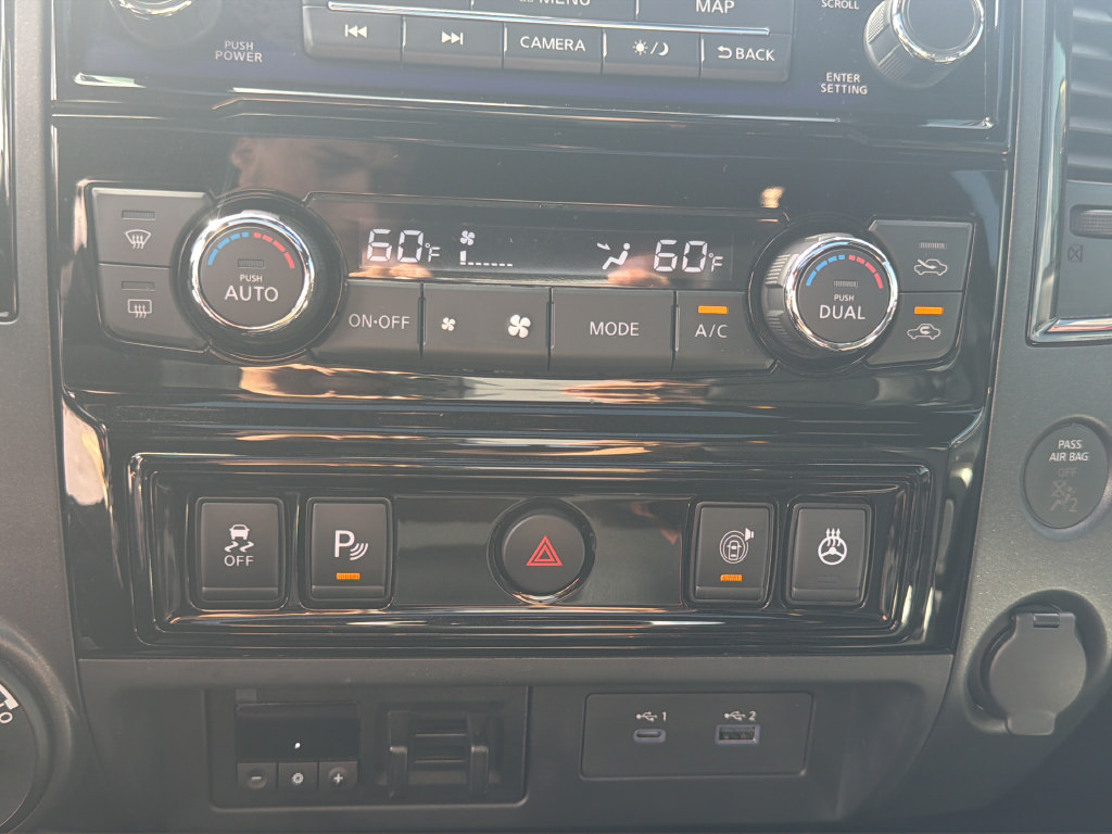 Used 2024 Nissan Titan PRO-4X w/ Pro-4x Convenience Package AWD/4WD image 44