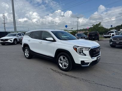 Used 2024 GMC Terrain SLE