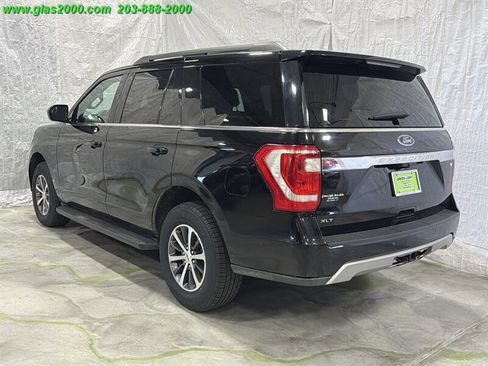 Used 2018 Ford Expedition XLT image 7
