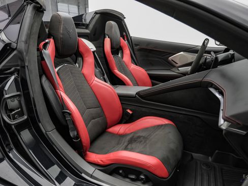 Used 2024 Chevrolet Corvette Z06 RWD image 66