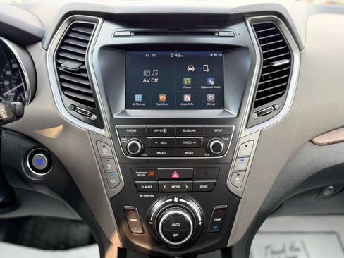 Used 2017 Hyundai Santa Fe SE w/ SE Premium Package 02 FWD image 14
