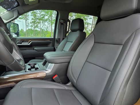New 2026 Chevrolet Silverado 2500 LT w/ Trail Boss Package AWD/4WD image 19