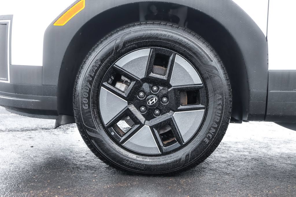 Certified 2026 Hyundai Santa Fe SE AWD/4WD image 15