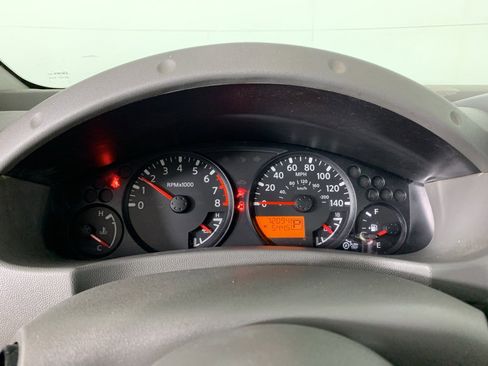 Used 2015 Nissan Frontier SV image 22