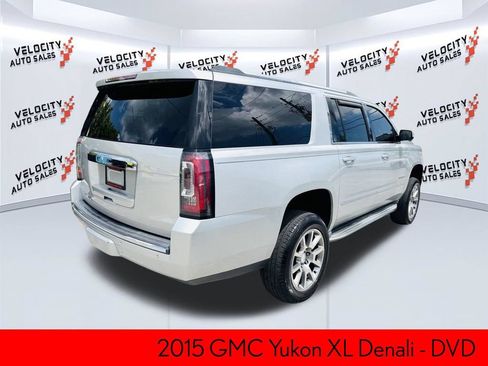 Used 2015 GMC Yukon XL Denali RWD image 3