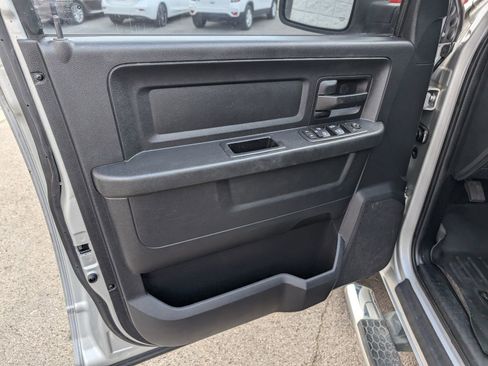 Used 2016 RAM 1500 Express image 9