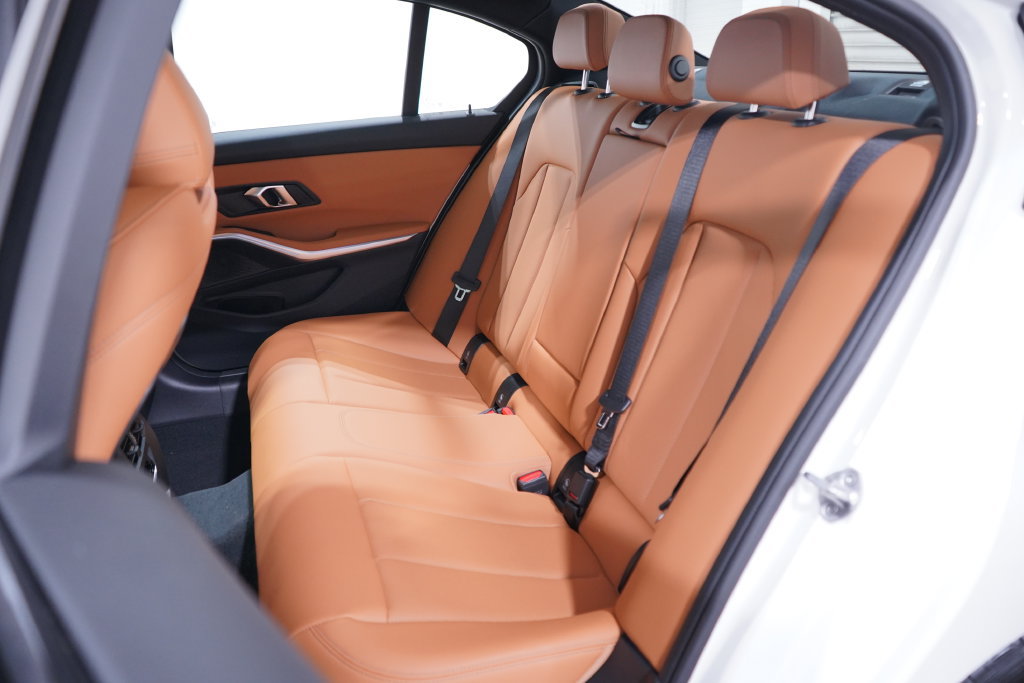 New 2026 BMW M340i w/ Shadowloine Package RWD image 10