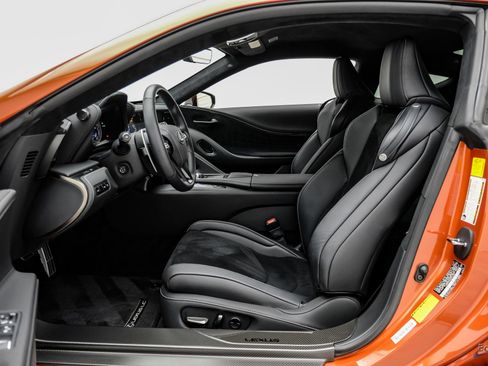 Used 2021 Lexus LC 500 Coupe w/ Performance Package RWD image 34