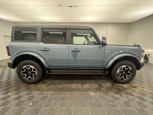 New 2025 Ford Bronco Outer Banks image 8