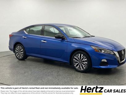 Used 2025 Nissan Altima 2.5 SV