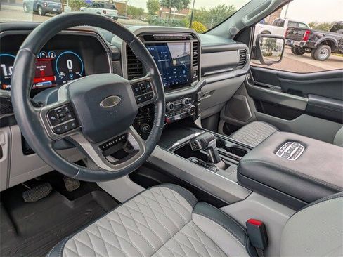 Used 2023 Ford F150 Limited image 17