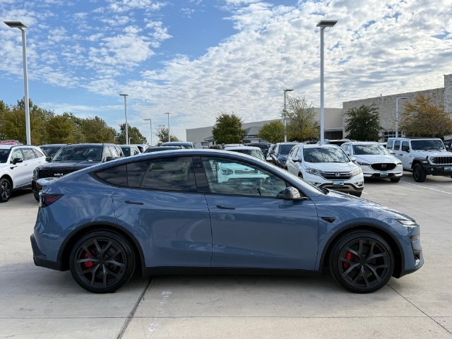 Used 2026 Tesla Model Y Performance AWD/4WD image 5