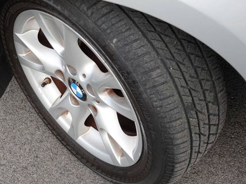 Used 2009 BMW 128i Convertible RWD image 13