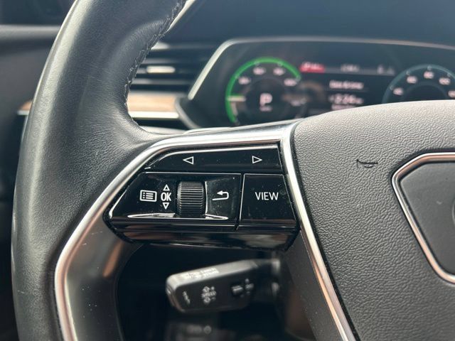 Used 2024 Audi Q8 e-tron Prestige w/ Prestige Package AWD/4WD image 18