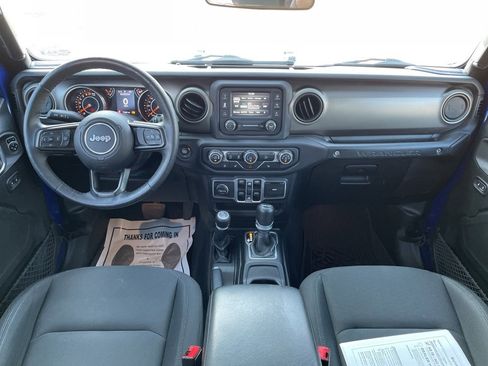 Used 2018 Jeep Wrangler Unlimited Sport S image 22
