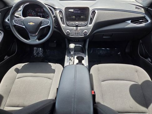 Used 2023 Chevrolet Malibu LT FWD image 16