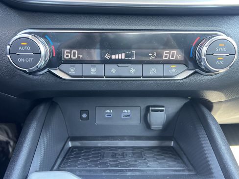 New 2026 Nissan Altima 2.5 SV image 7