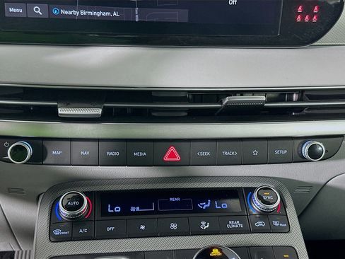 Used 2025 Hyundai Palisade SEL image 24