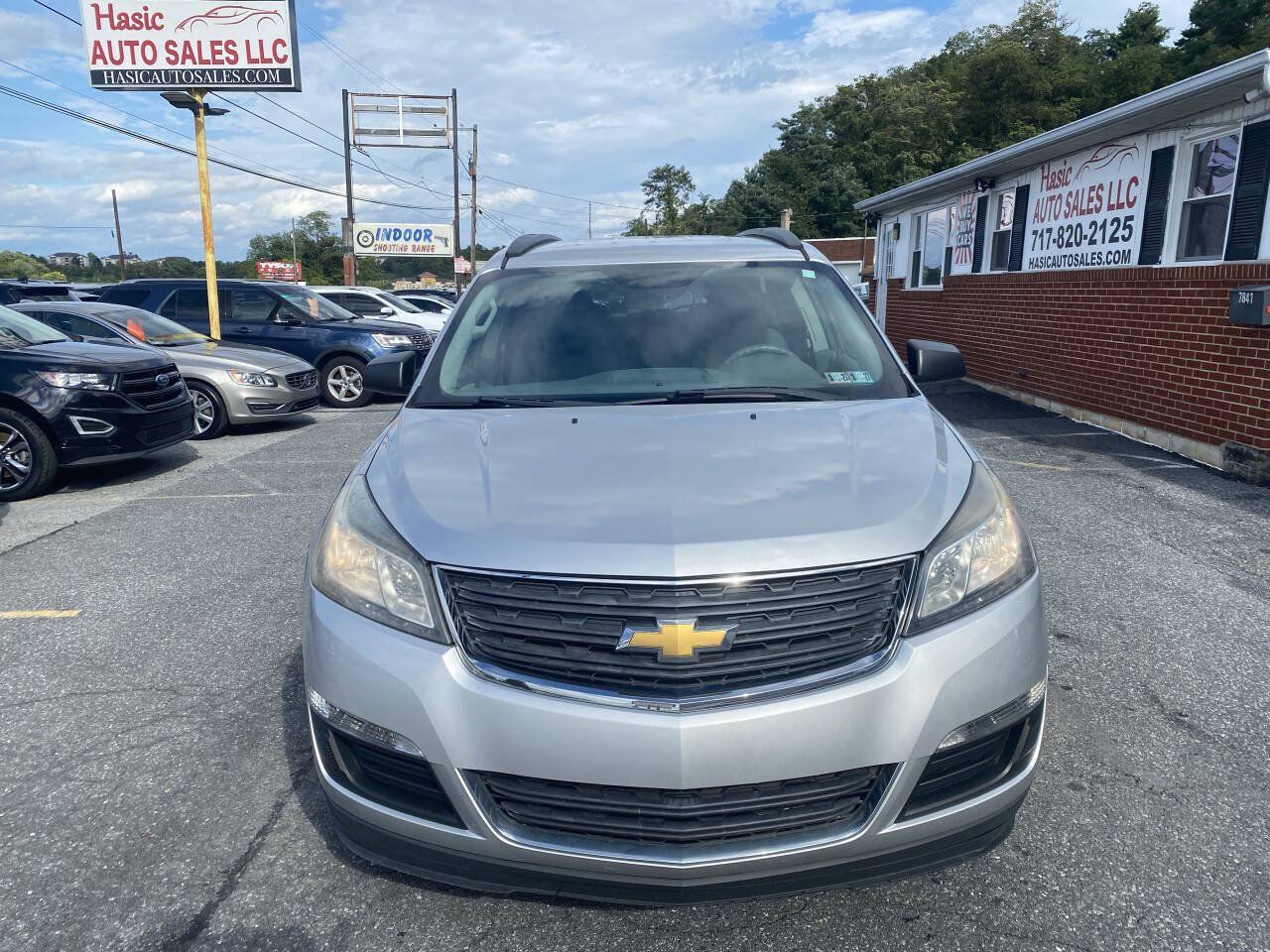Used 2015 Chevrolet Traverse LS AWD/4WD image 2