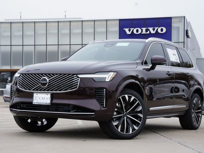 New 2025 Volvo XC90 B6 Core w/ Climate Package