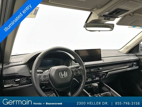 Used 2025 Honda Accord EX-L image 18