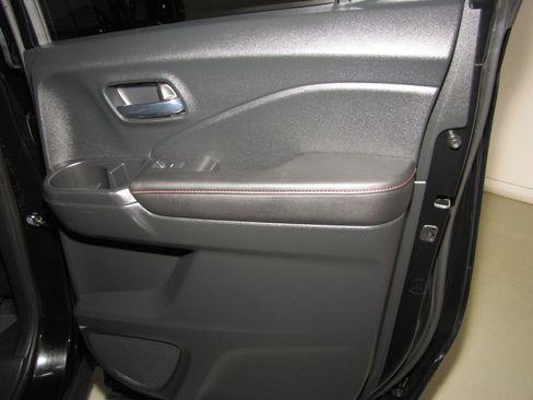 Used 2023 Honda Ridgeline Black Edition image 20