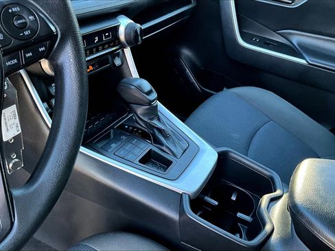 Used 2024 Toyota RAV4 LE image 16