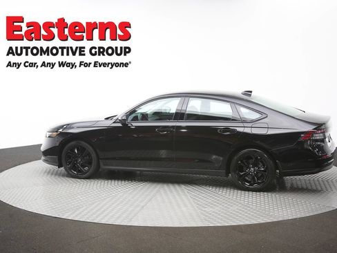 Used 2025 Honda Accord SE image 61