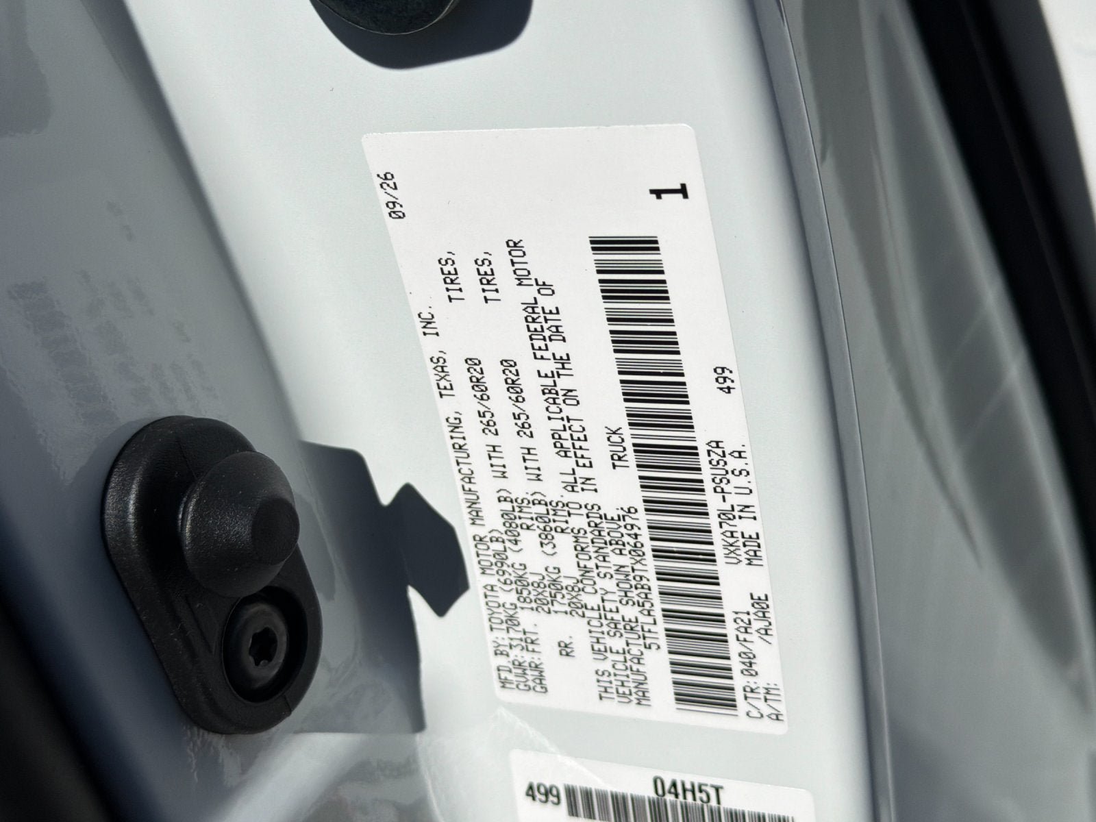 New 2026 Toyota Tundra SR5 RWD image 32