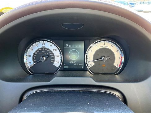 Used 2011 Jaguar XF Portfolio image 17