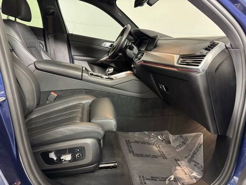 Used 2022 BMW X6 xDrive40i w/ Executive Package image 30