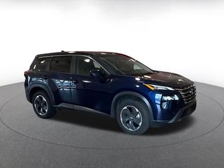 Used 2025 Nissan Rogue SV FWD video 2