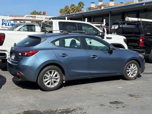 Used 2016 MAZDA MAZDA3 i Touring FWD image 13