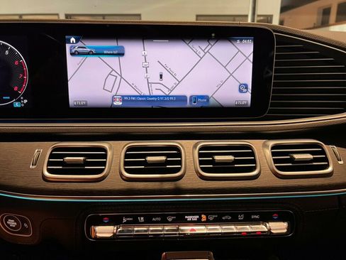 Used 2024 Mercedes-Benz GLE 350 4MATIC image 19