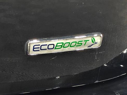 Used 2017 Ford Edge SE image 36