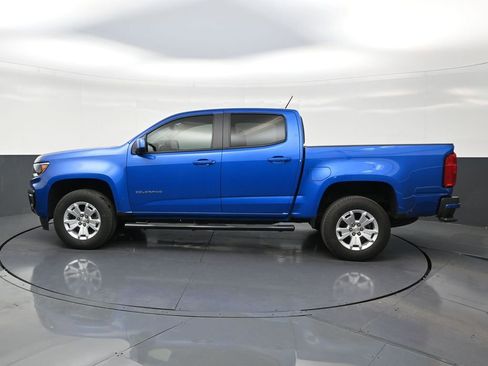 Used 2022 Chevrolet Colorado LT w/ LT Convenience Package image 2