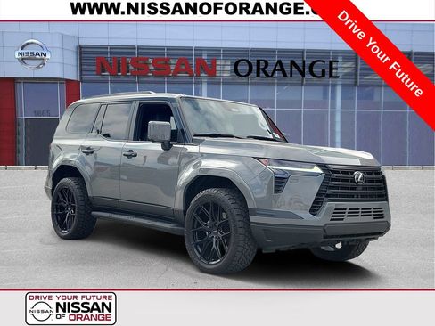 Used 2024 Lexus GX 550 w/ Cold Area Package AWD/4WD image 1
