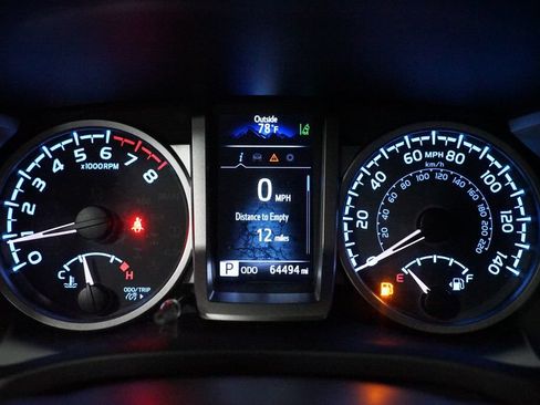 Certified 2022 Toyota Tacoma SR5 RWD image 16