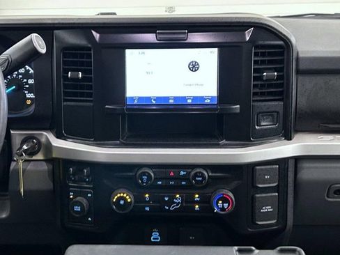 Used 2025 Ford F250 XLT AWD/4WD image 12