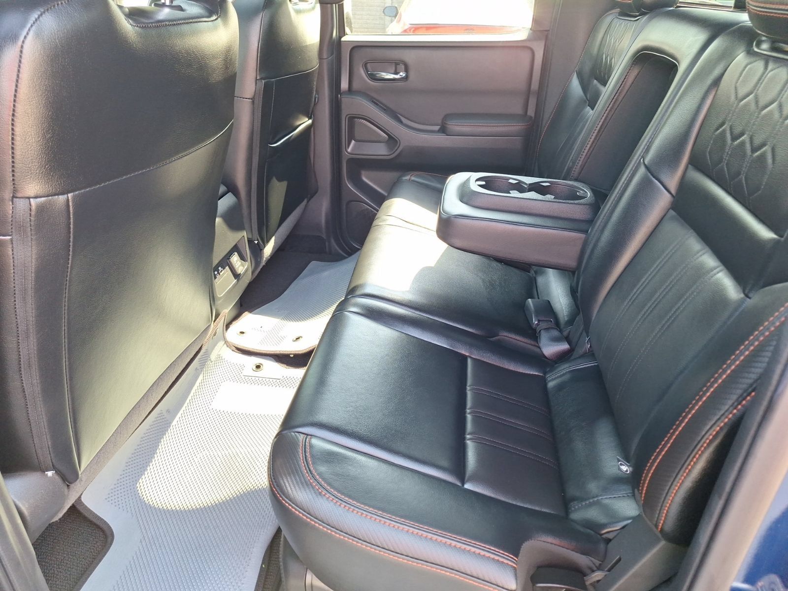Used 2023 Nissan Frontier Pro-X w/ Pro-X Premium Package RWD image 31