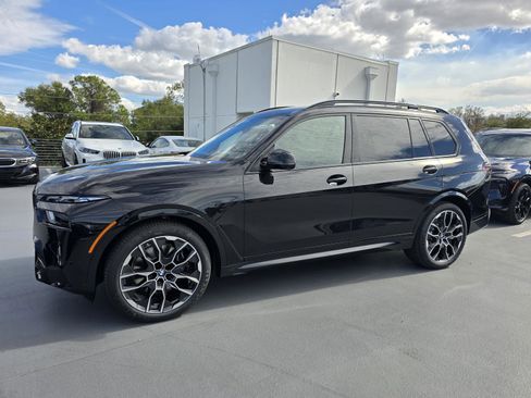 New 2026 BMW X7 xDrive40i w/ Executive Package image 27
