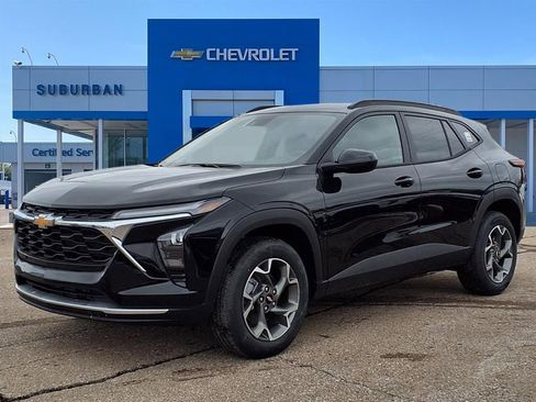 New 2026 Chevrolet Trax LT w/ Driver Confidence Package image 1