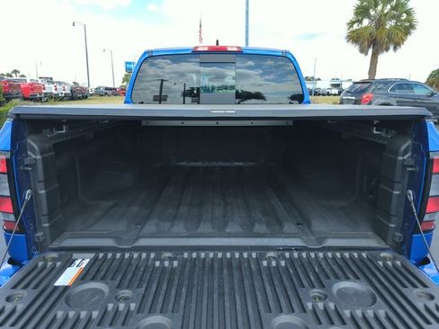 Used 2025 Nissan Frontier SV w/ SV Convenience Package image 19